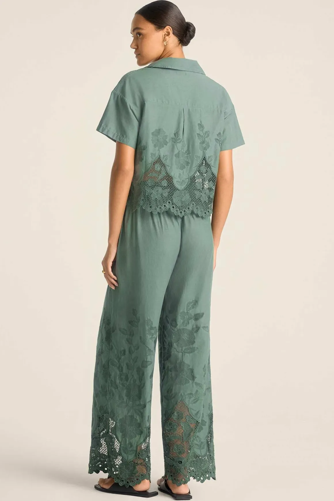 Vitamin A Flora Cropped Shirt Sea Green Beachside Broderie