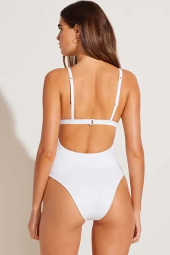 Vitamin A Luxe Link One Piece White Relux